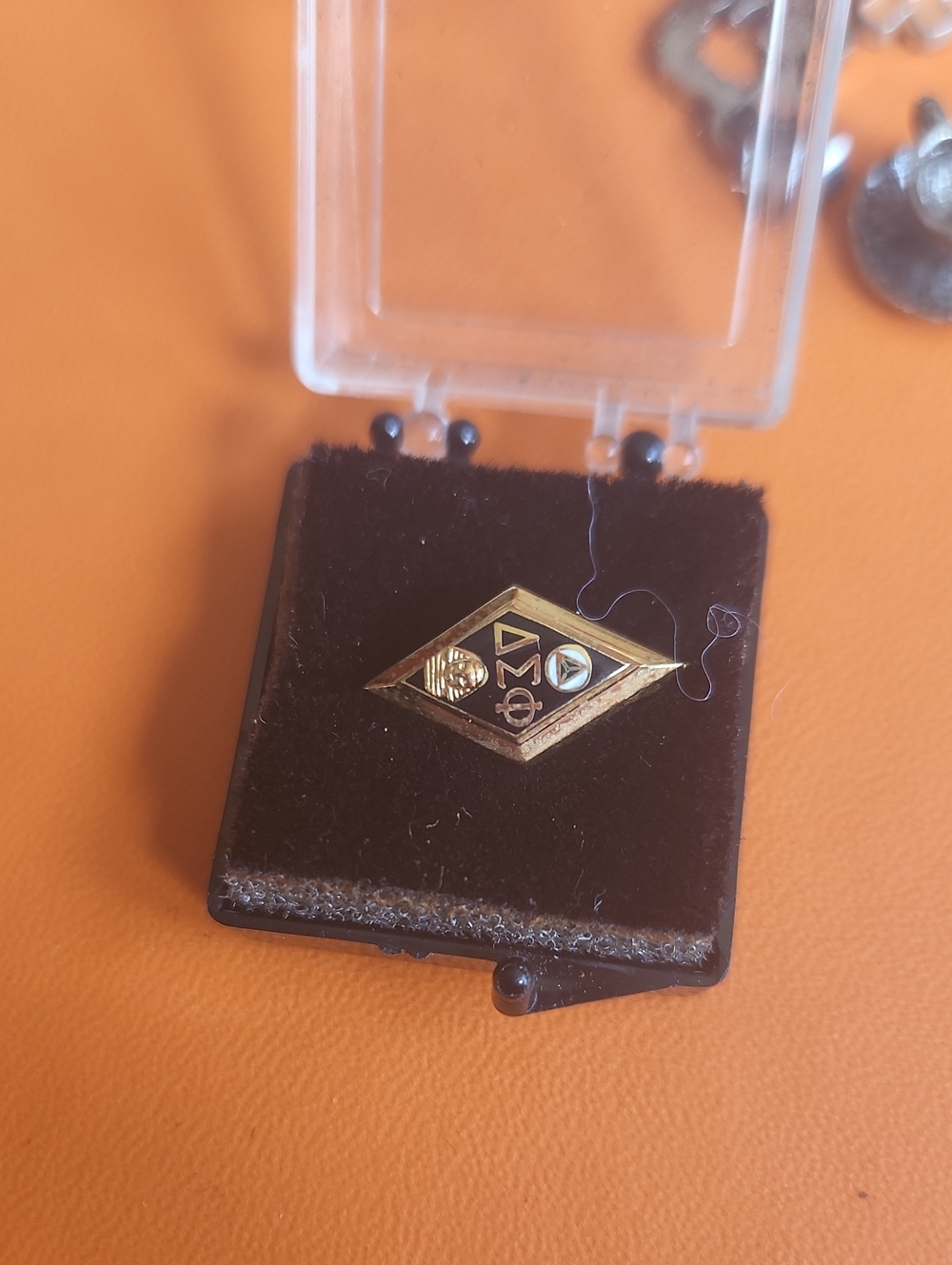 1921 Vtg 10kt Yellow Gold Delta Sigma Phi badge